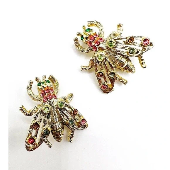 Retro Bug Brooch Duo Vintage Fly Insect Pair Gold Tone Green Pink Rhinestones - Picture 3 of 6